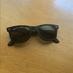 Ray Ban Wayfarer Polarized Sunglasses-Camo